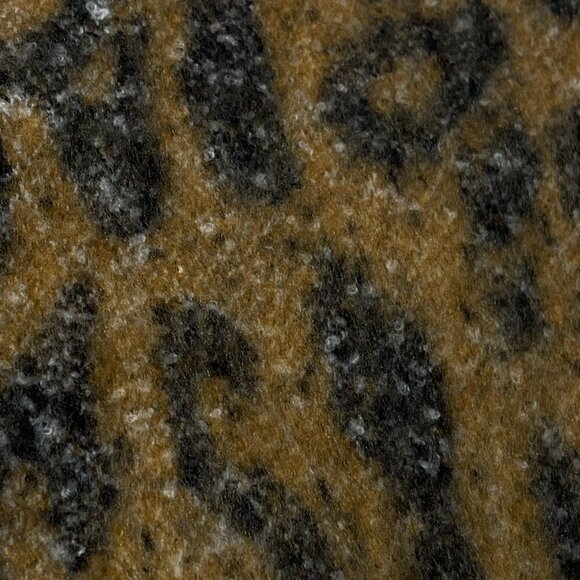 New Accent Fuzzy Scarf Animal Print Fringe Black Brown 19 X 76 - Picture 5 of 5